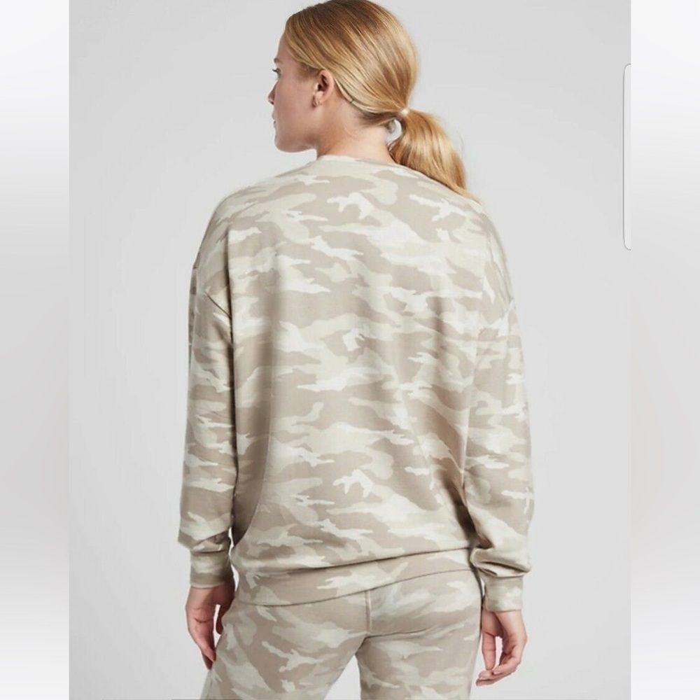 ATHLETA Studio To Street Printed Sweatshirt SM Camo Lux Oatmeal Heather - Picture 4 of 13